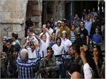Extremist settlers storm ‪Al Aqsa‬ mosque