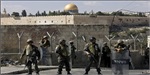 Israeli fanatics storm al-Aqsa Mosque